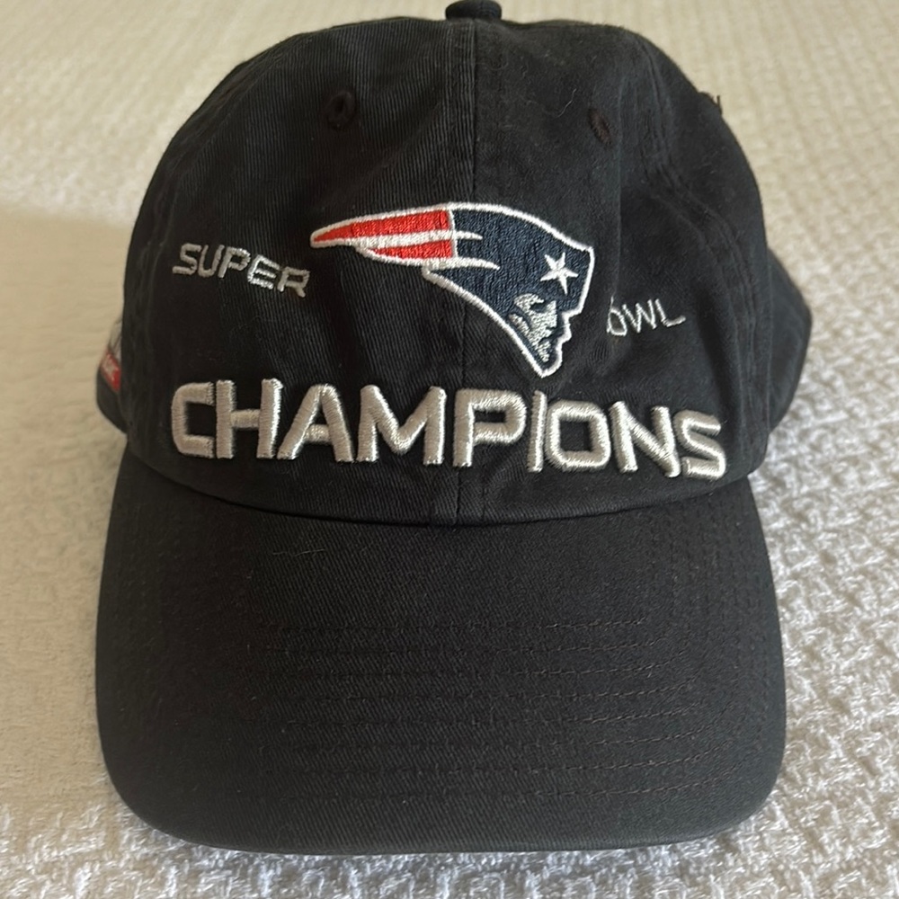 NEW ENGLAND PATRIOTS 2017 Super Bowl LI Champions Blue Cap Adjustable Snapback